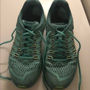 Nike air zoom odyssey